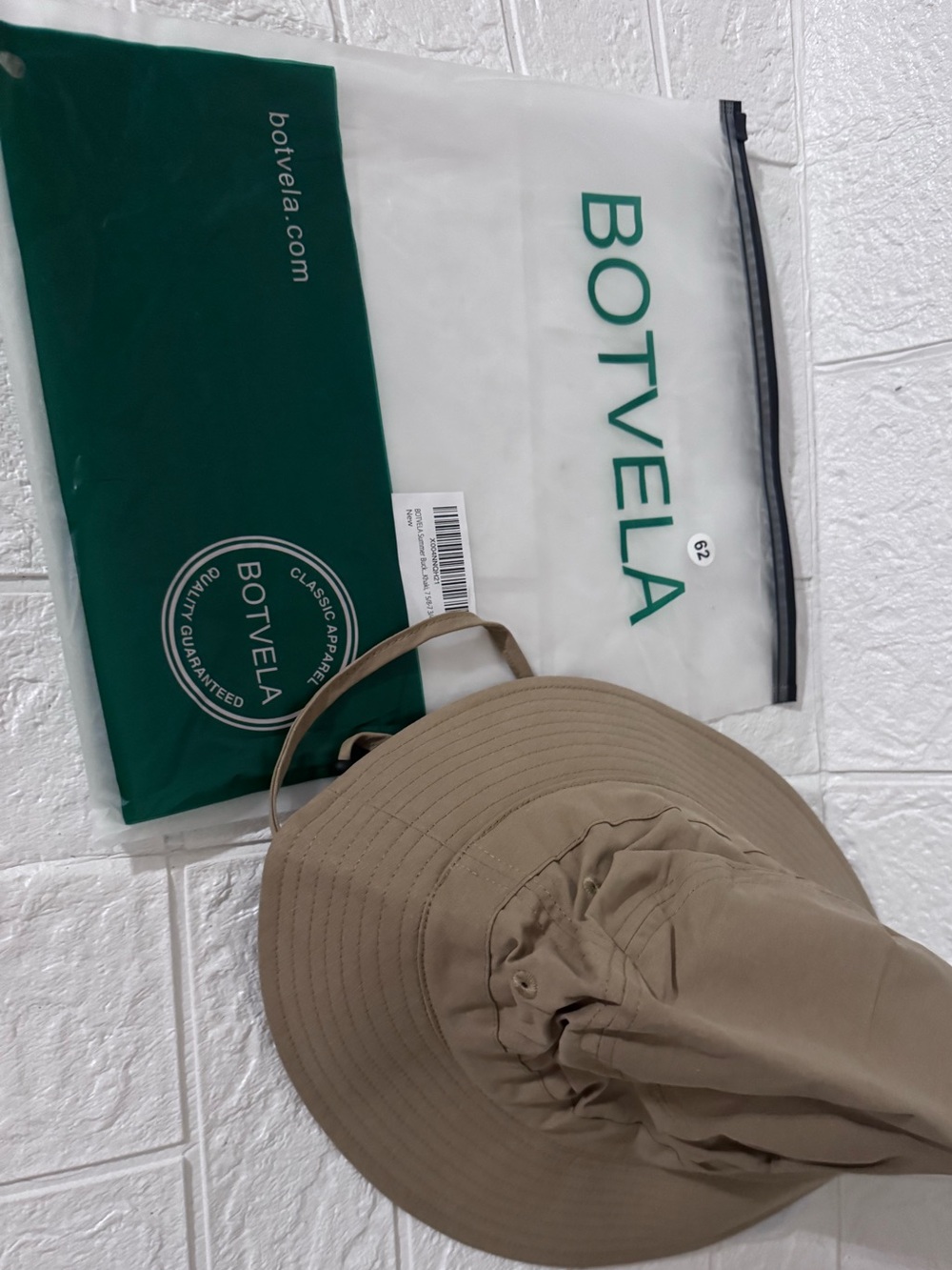 NEW -Botvela summer bucket hat khaki